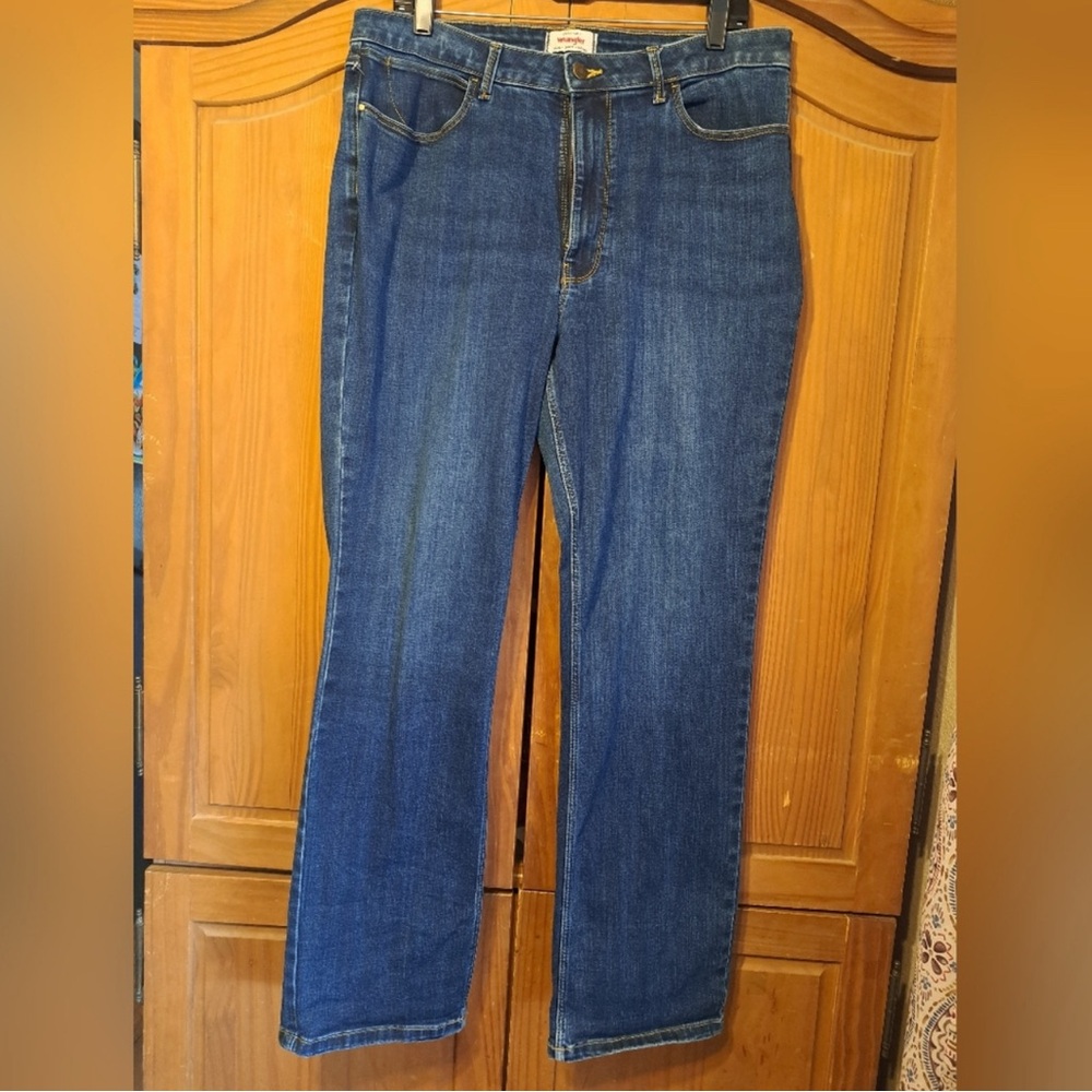 Wrangler Straight Leg Blue Jeans